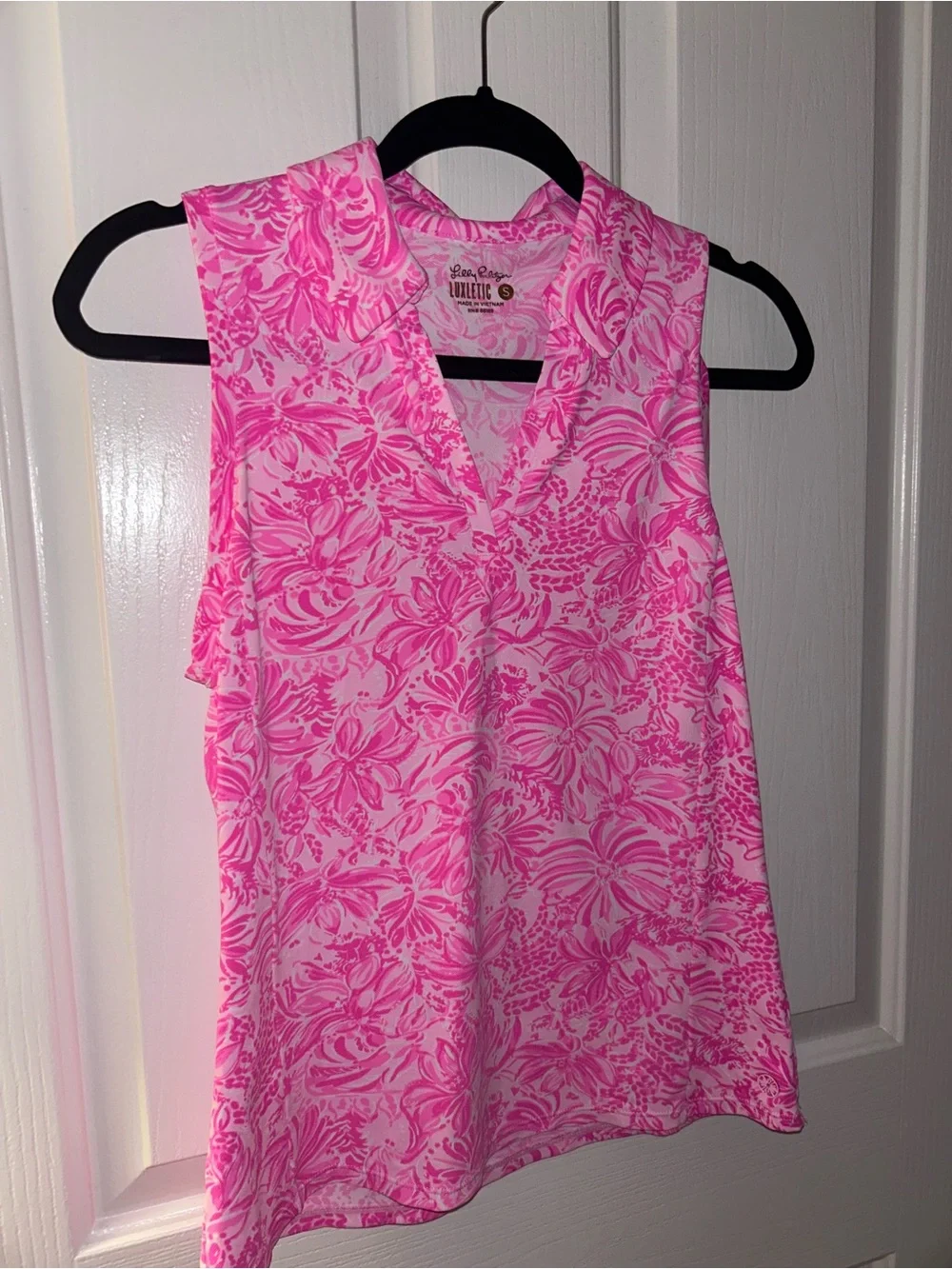 Lilly Pulitzer Pink Blossom Foxy Llama Sleeveless Luxletic Polo - Small